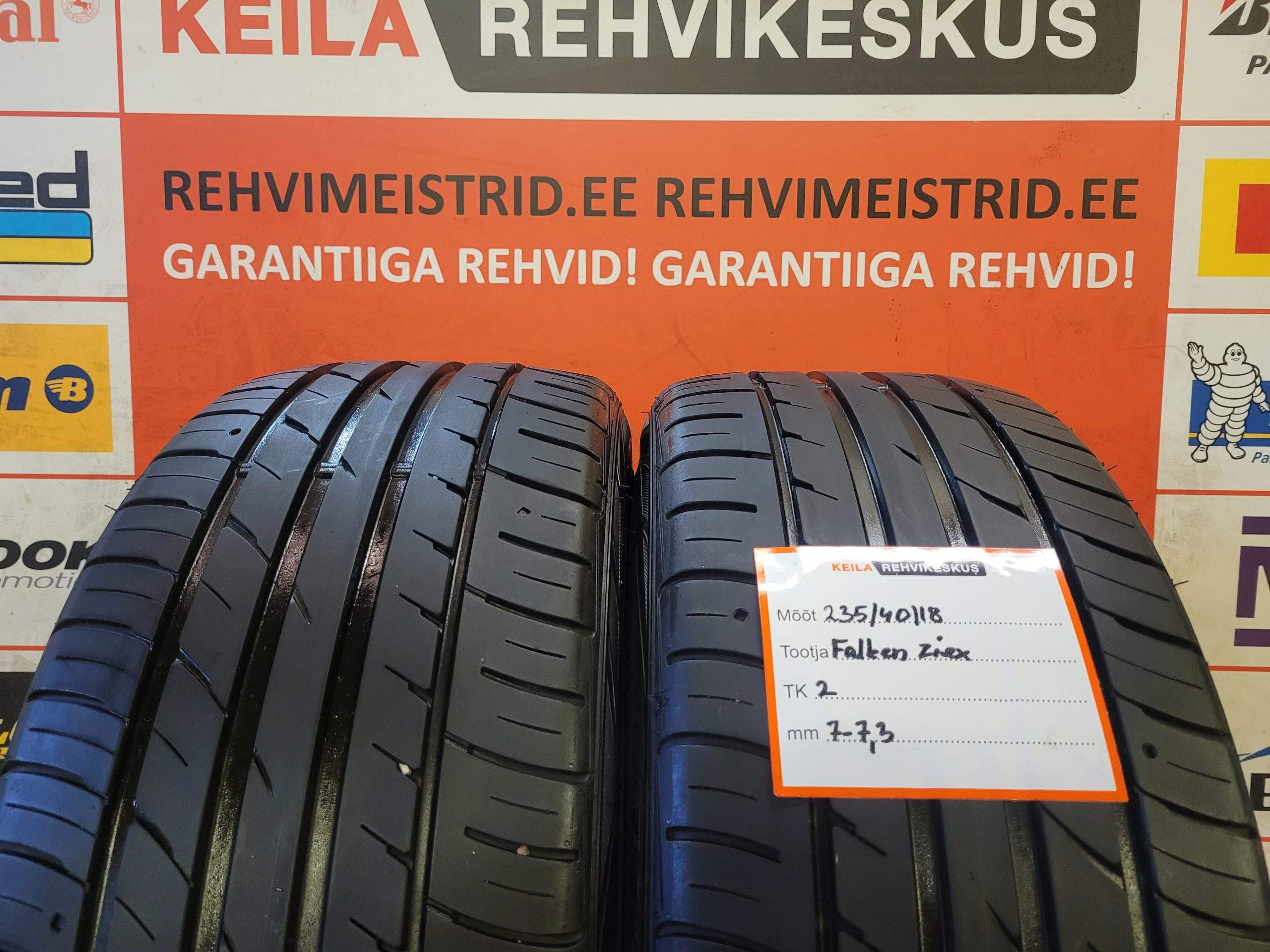 #235/40/18 Falken Ziex