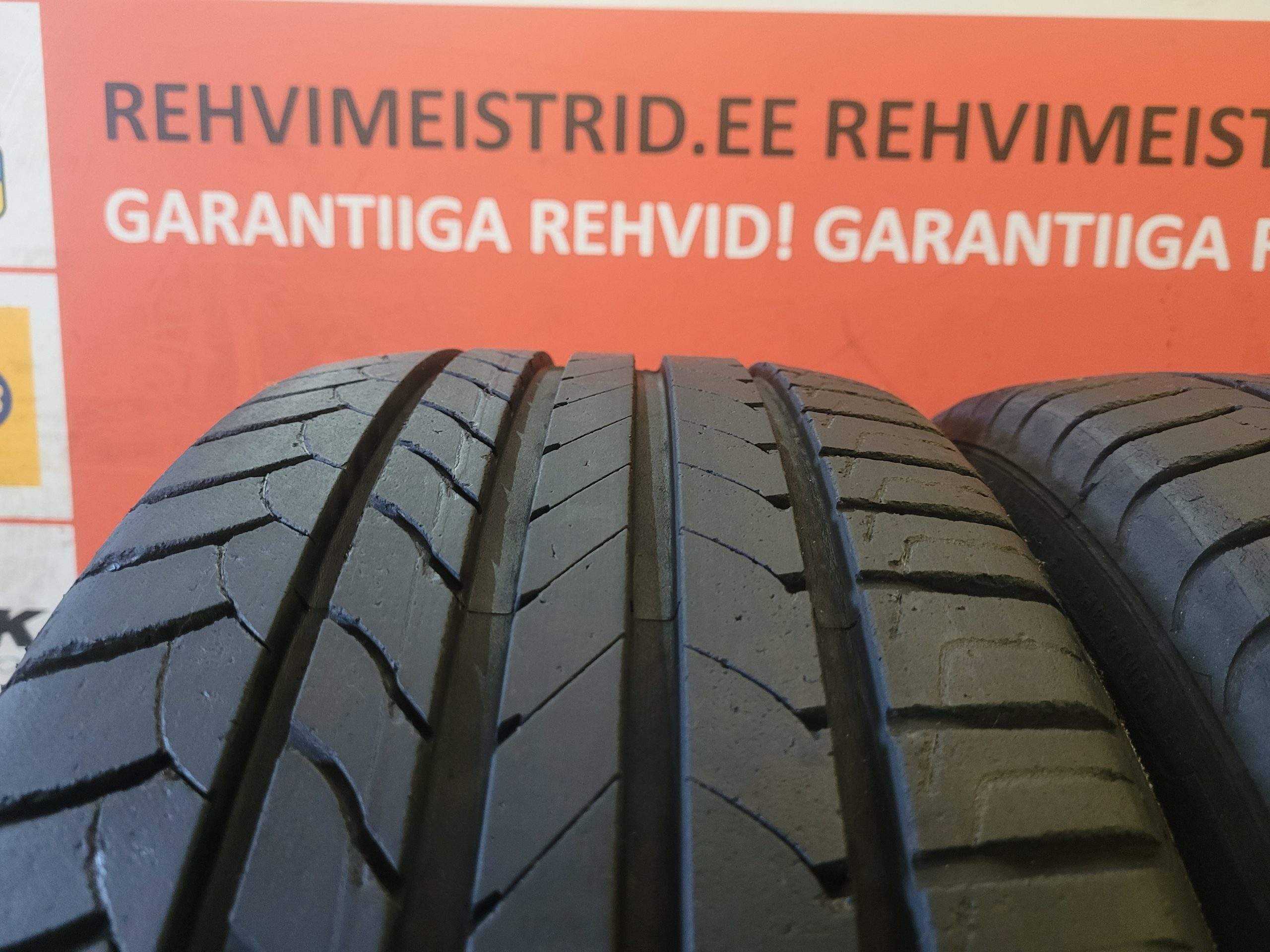 #215/50/17 Goodyear EfficientGrip - Image 2