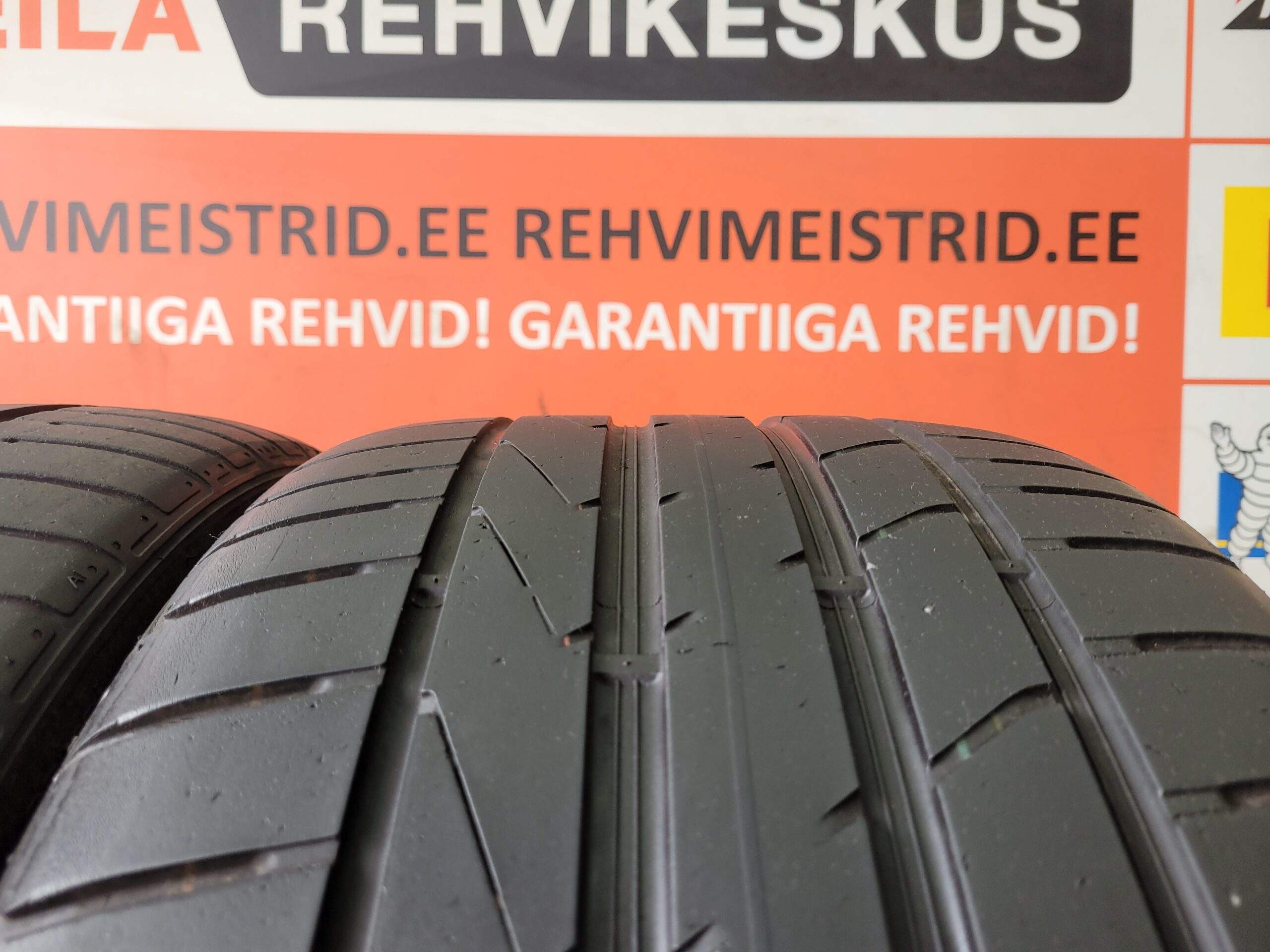 #265/35/19 Hankook Vs1Evo2 - Image 2