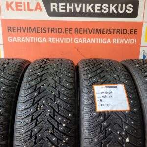 #215/55/16 Nokian Hakkapeliitta8