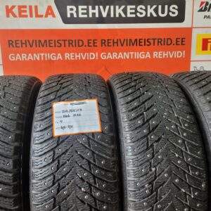 #215/55/17 Nokian Hakkapeliitta10