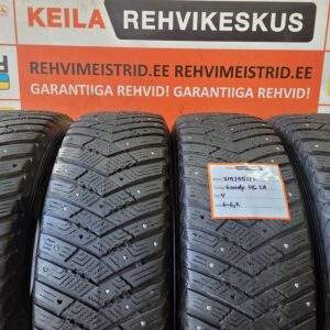 #215/55/17 Goodyear UG ice Artic
