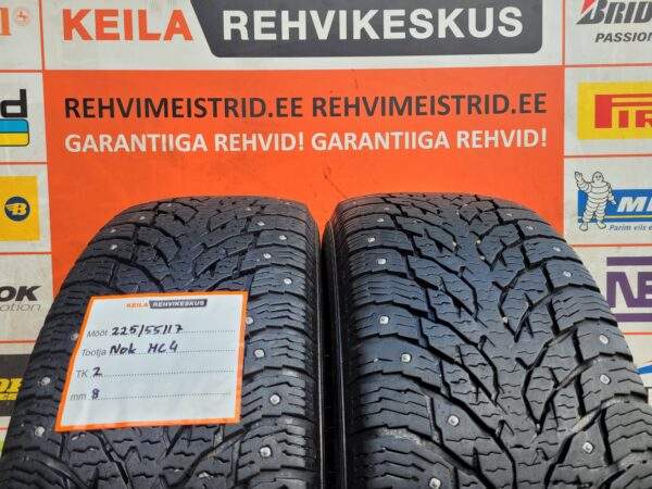 #225/55/17c Nokian Hc4