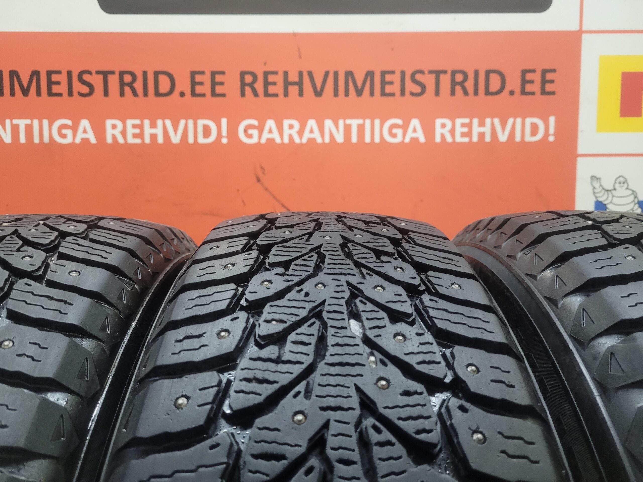 #195/65/15 Kumho WinterCraft Ice - Image 2