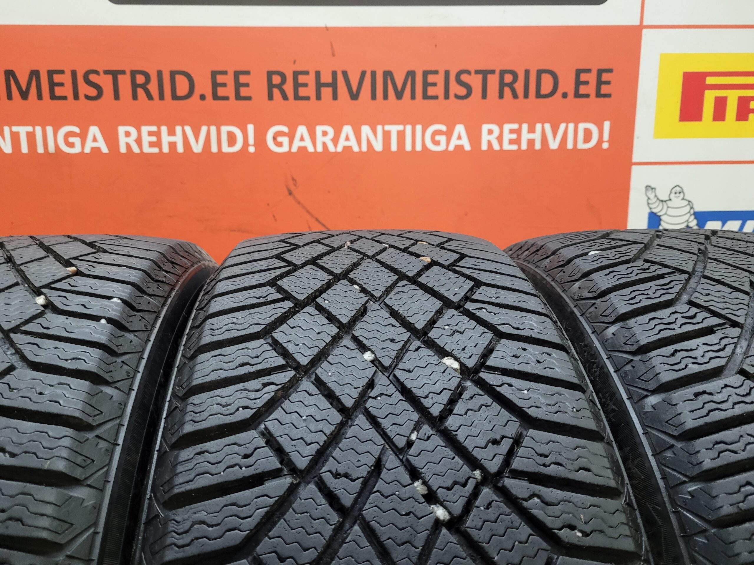 215/50/17 continental VC7 - Image 2