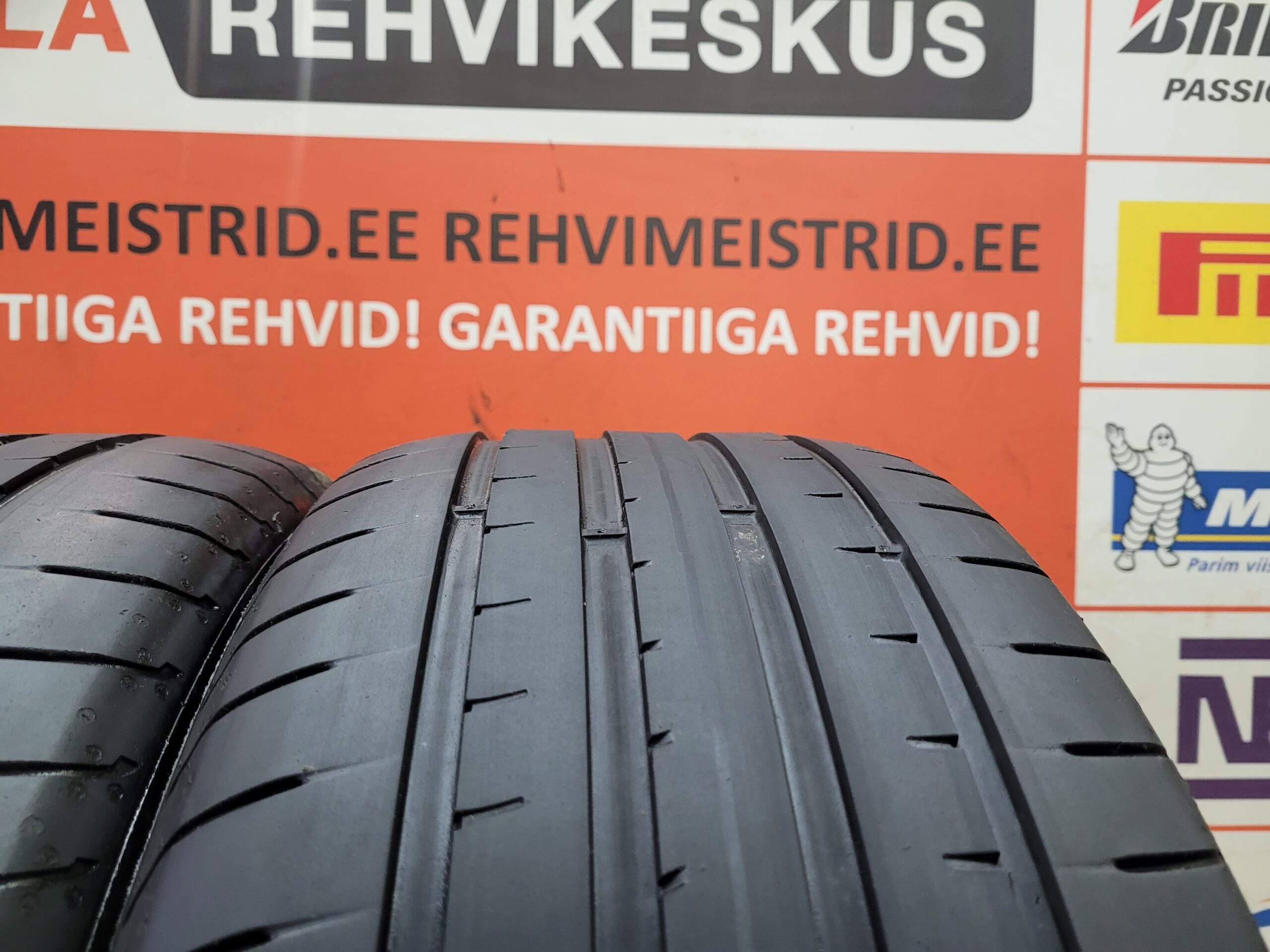 #225/50/17 Goodyear Eagle F1 - Image 2