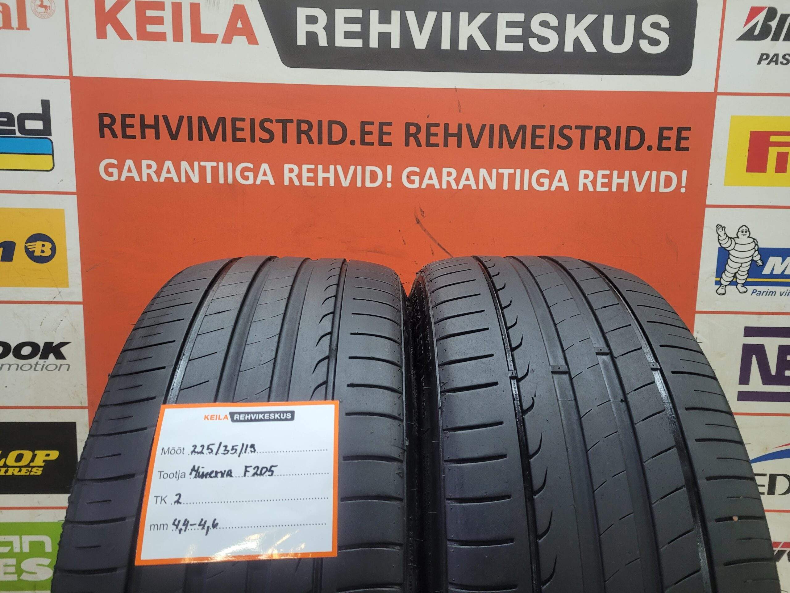 #2253519 Minerva F205