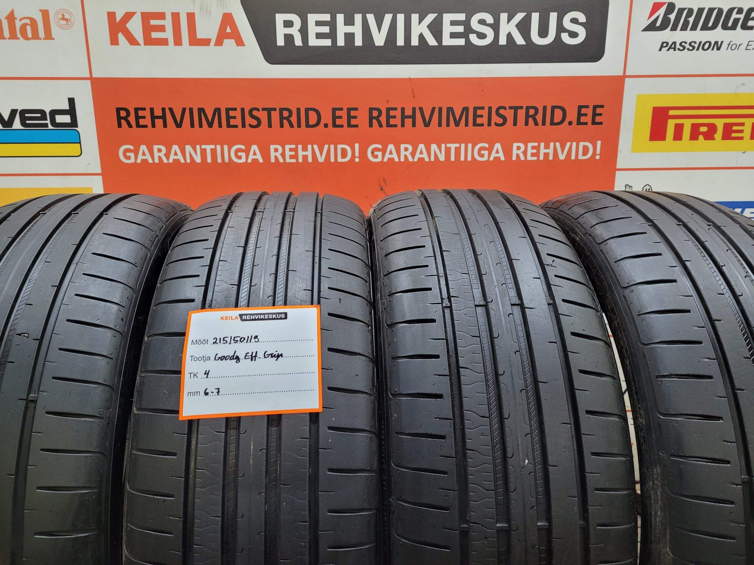 #215/50/19 Goodyear EfficentGrip