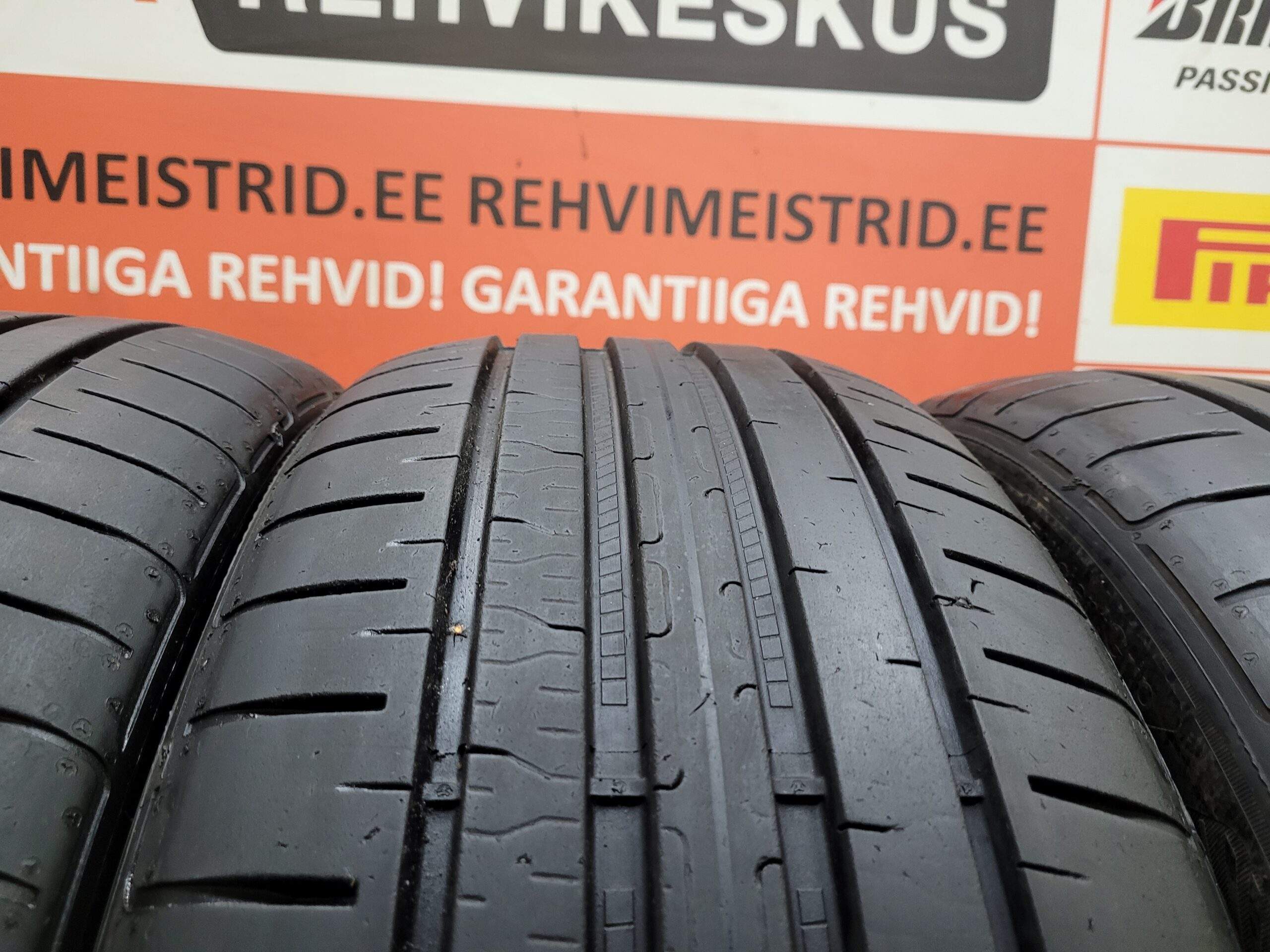 #215/50/19 Goodyear EfficentGrip - Image 2