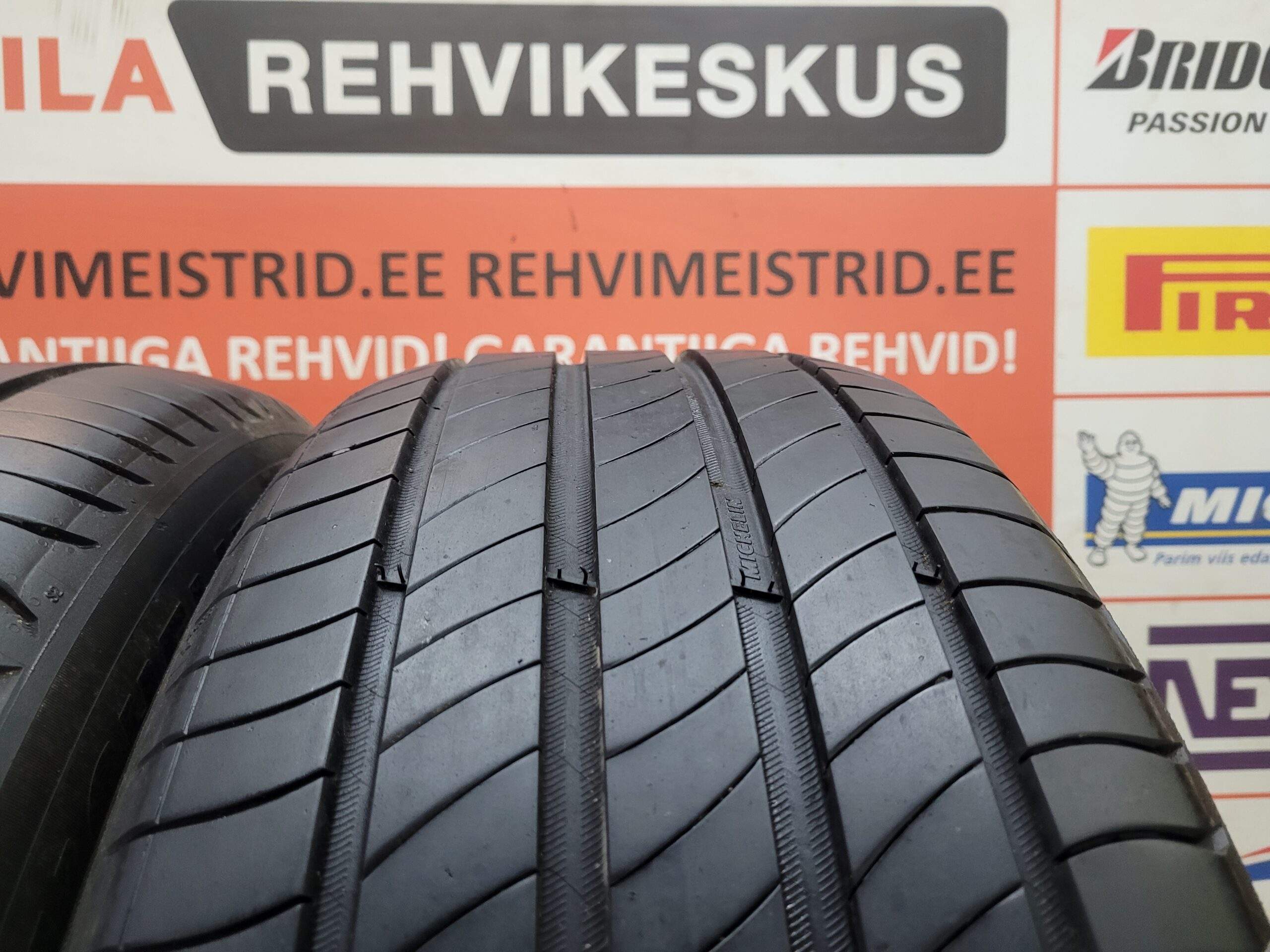 2555019 Michelin Primacy 4 - Image 2