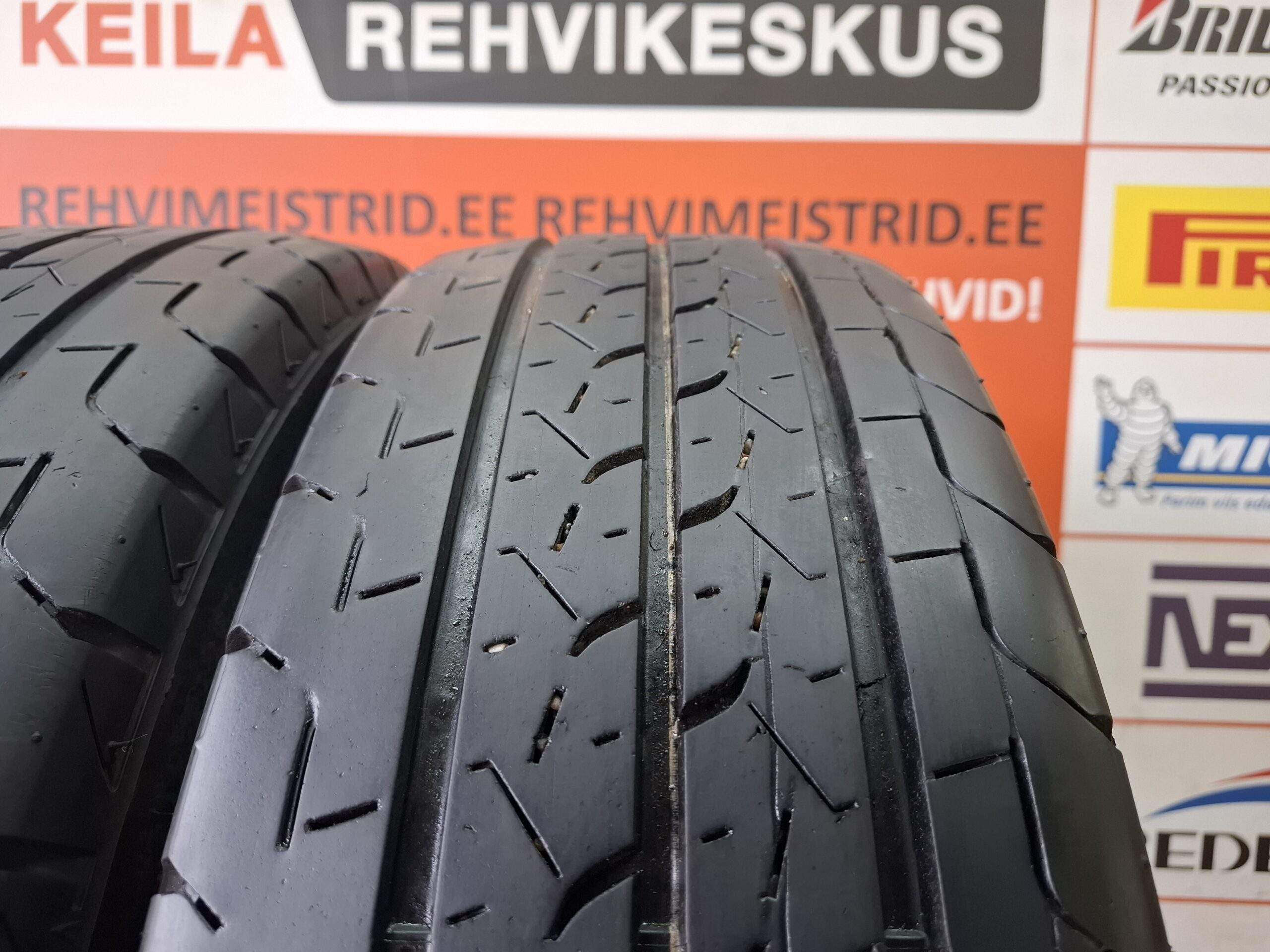 #225/75/16c Bridgestone Duravis - Image 2
