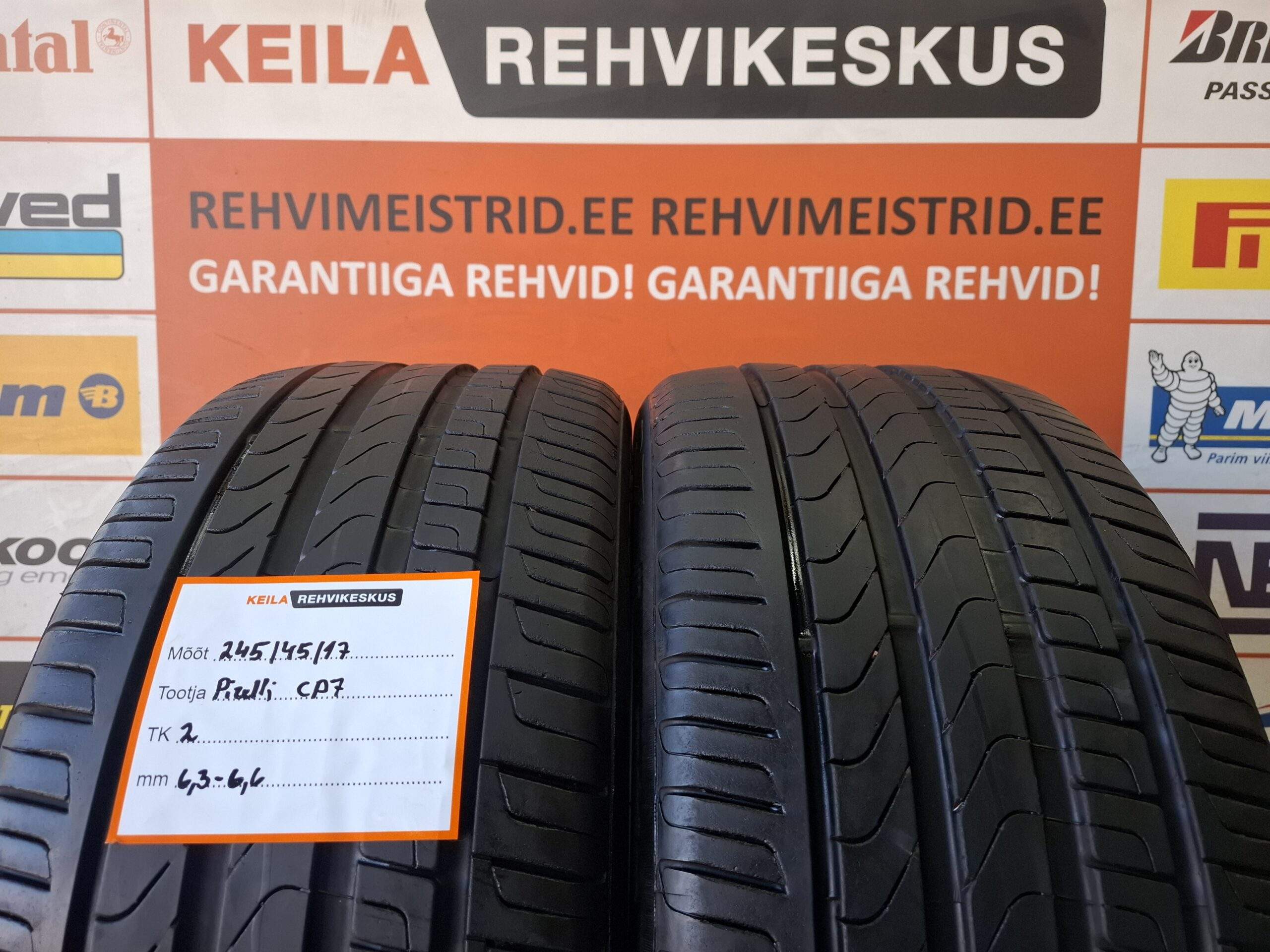 #245/45/17 Pirelli CP7
