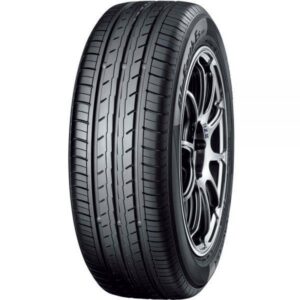 205/60R16 YOKOHAMA BLUEARTH-ES ES32 92H CBA68