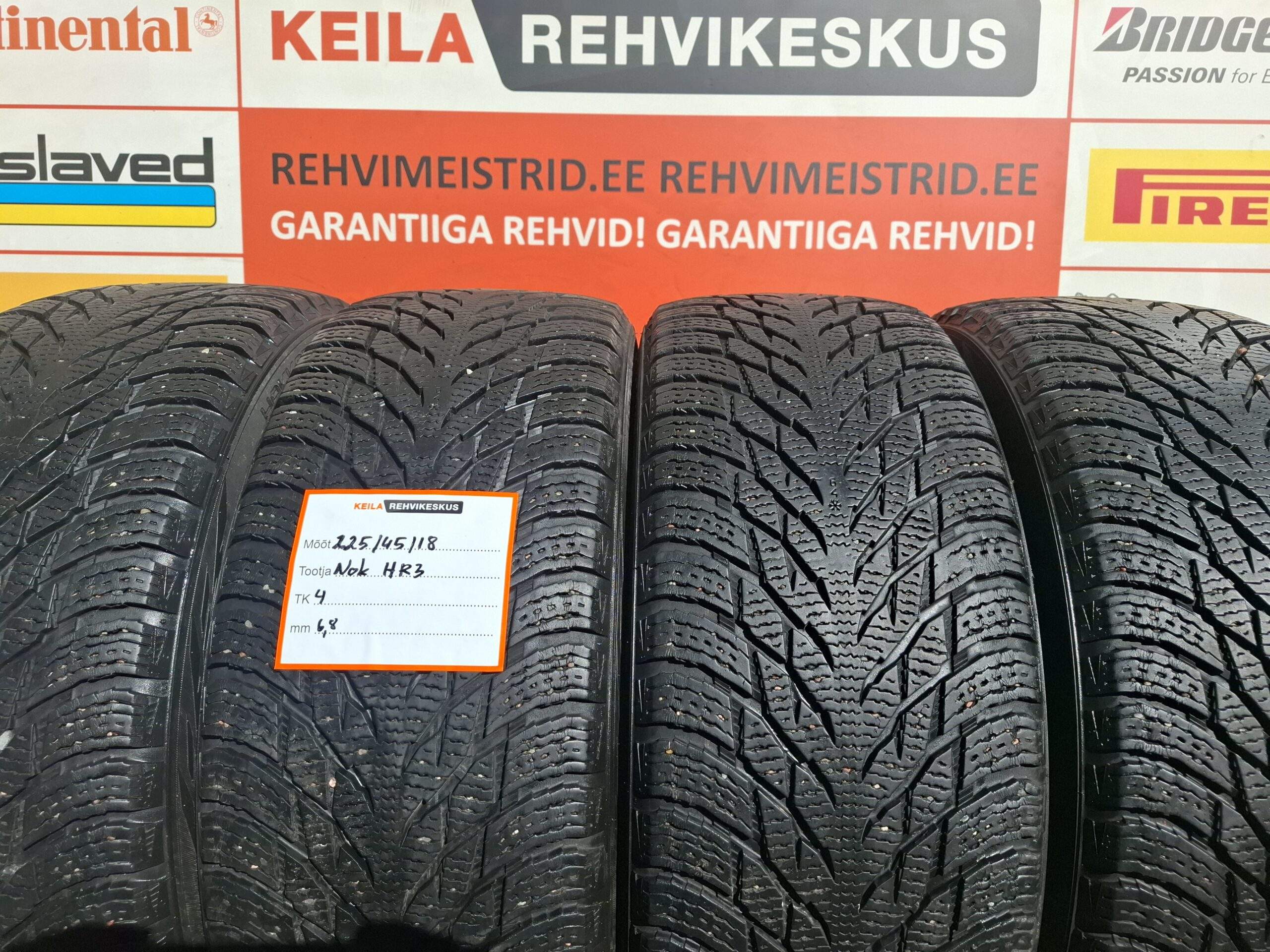 #225/45/18 Nokian HR3