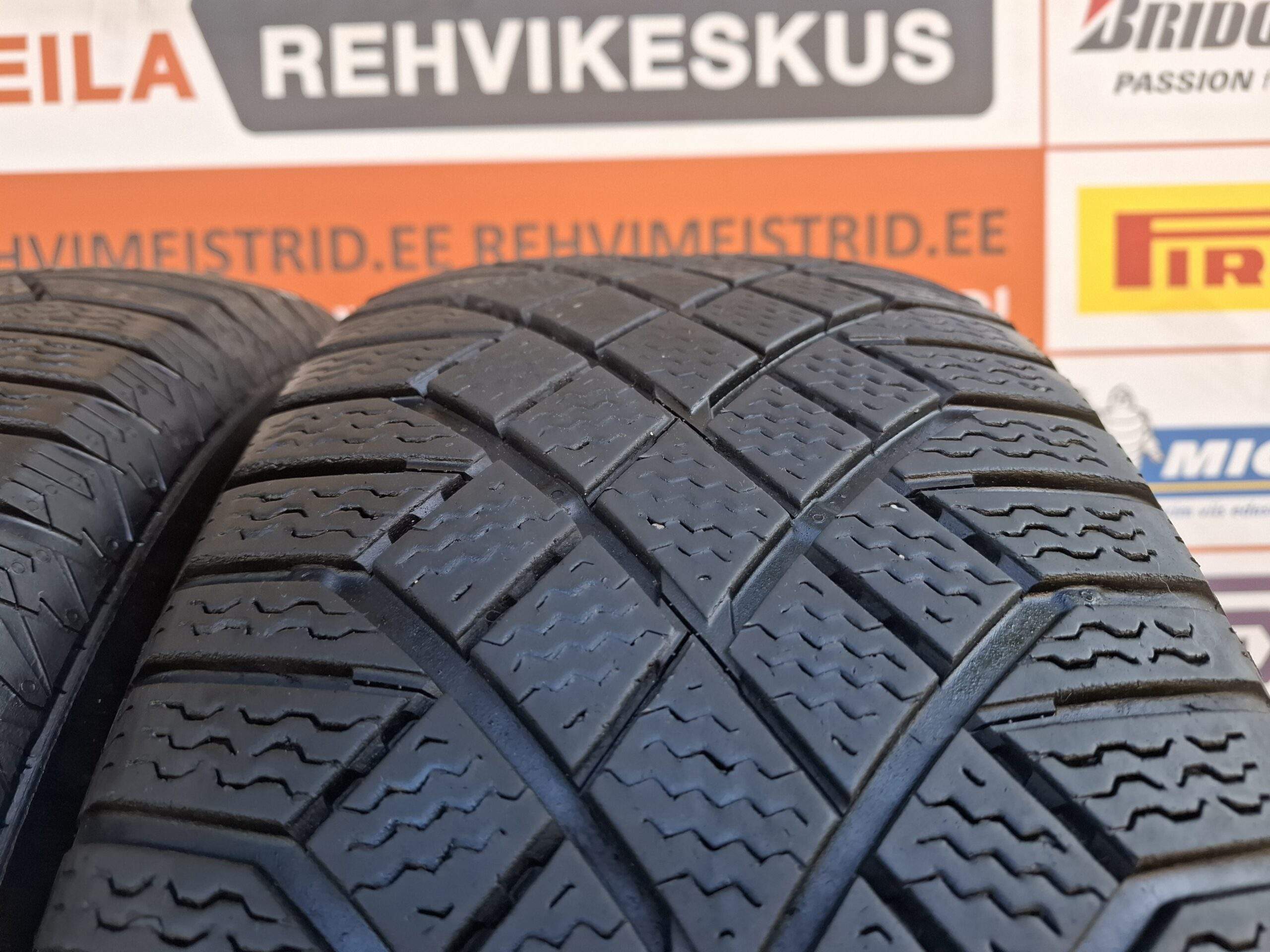 #235/65/17 Continental Viking Contact 7 - Pilt 2