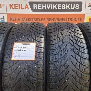 #235/60/18 Nokian HR 3