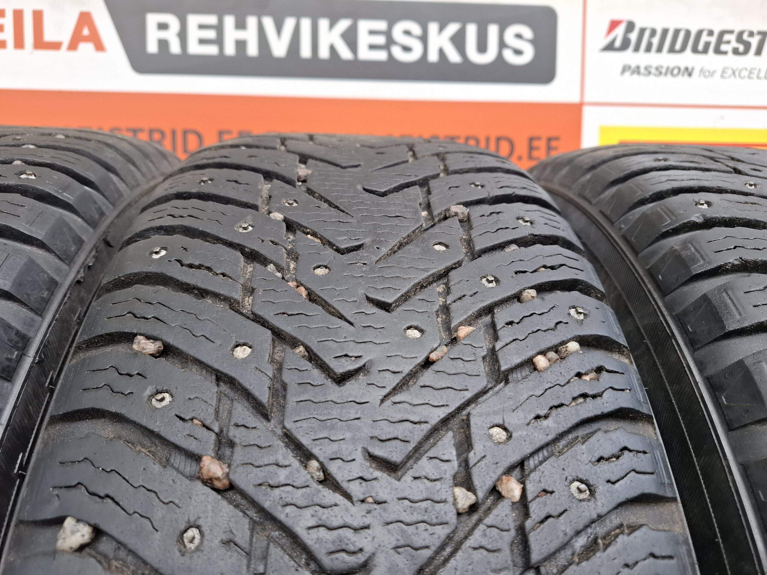 #245/70/18 Nokian H8 - Pilt 2
