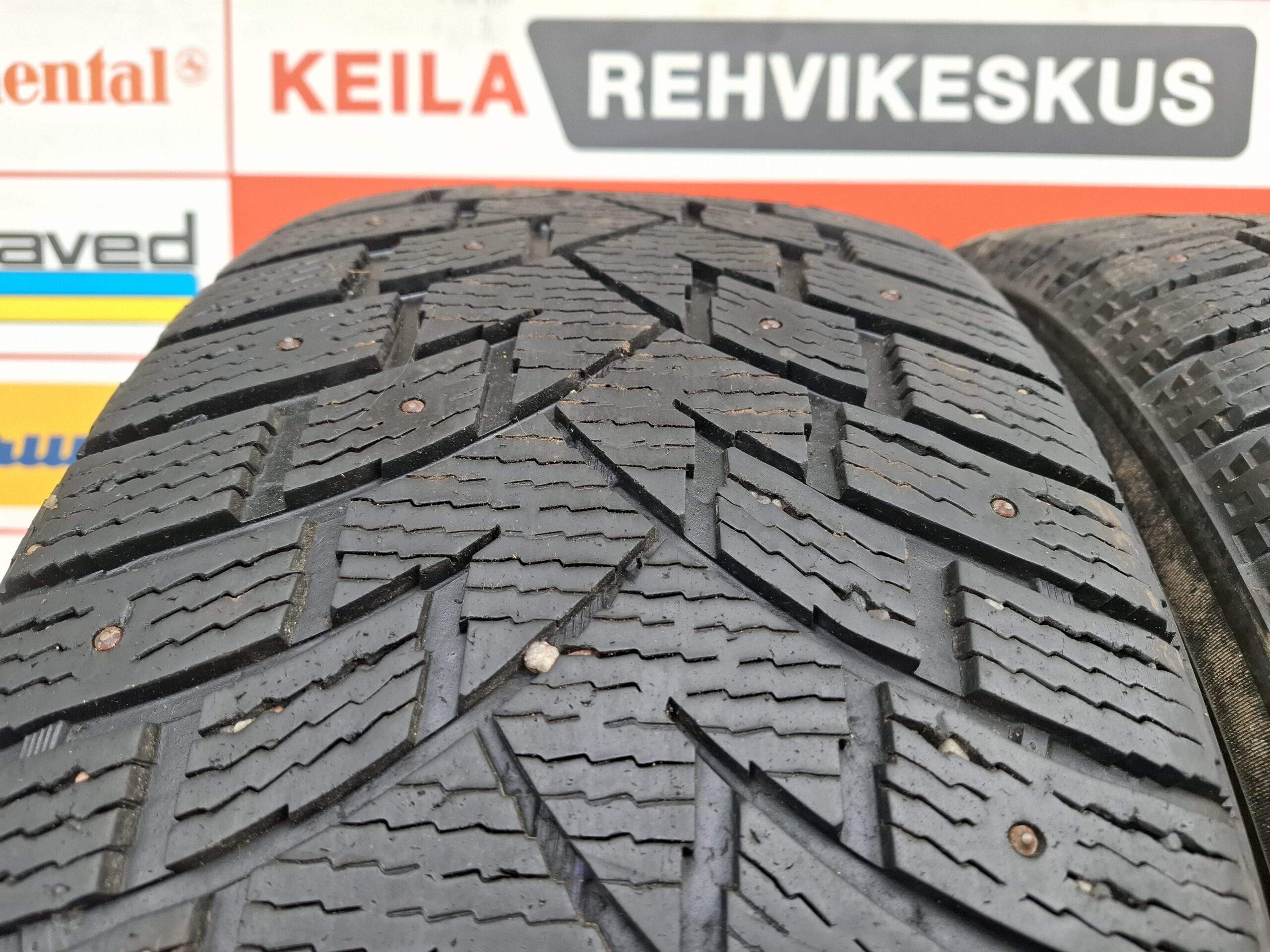 #275/55/20Delinte Winter WD 42 - Pilt 2