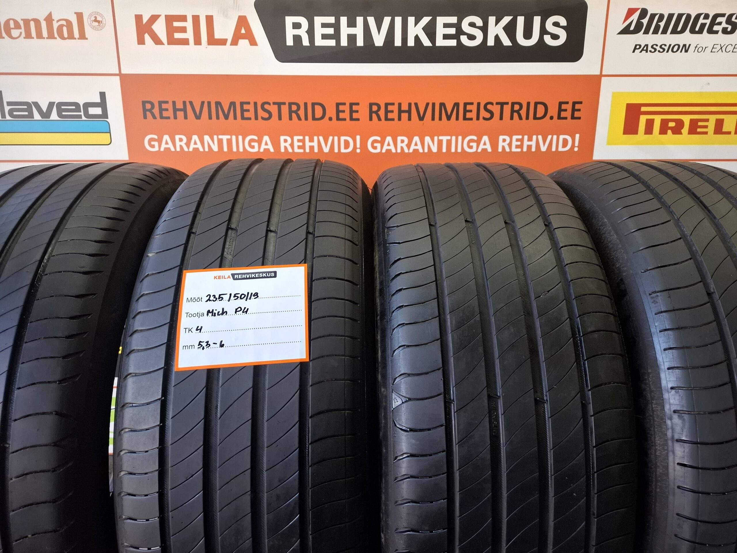 #235/50/19 Michelin P4