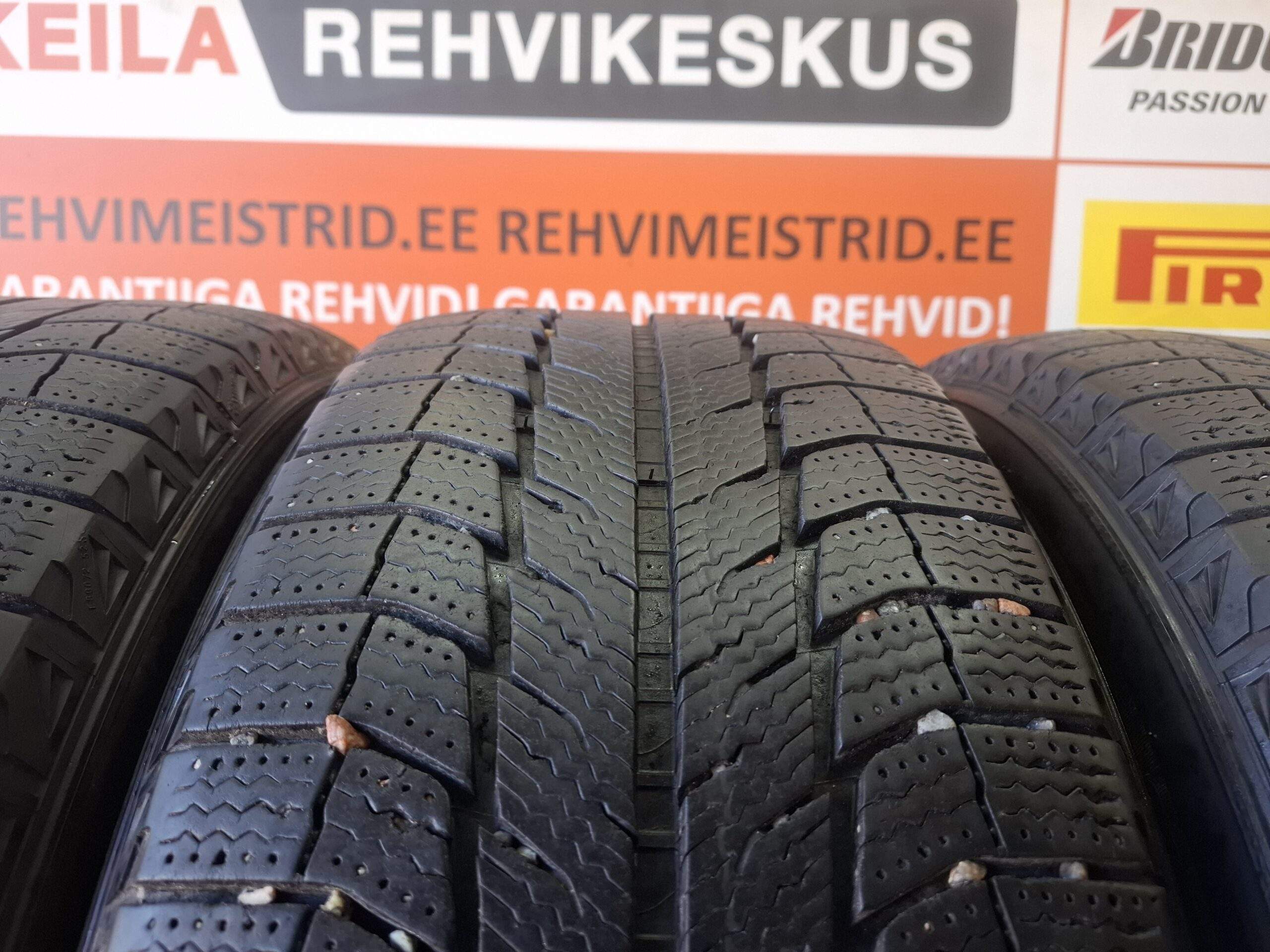 #235/55/18 Michelin X- Ice - Pilt 2